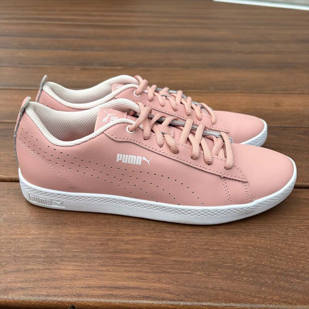 Puma Smash v2 Perf Leather Low-Top Women’s Sneakers in Peach Beige Size 8